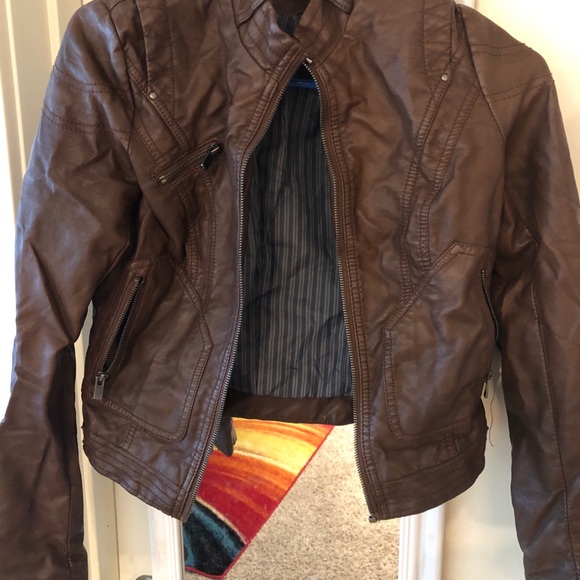 ZARA - Turf Brown Leather jacket - Size small - Picture 4 of 4